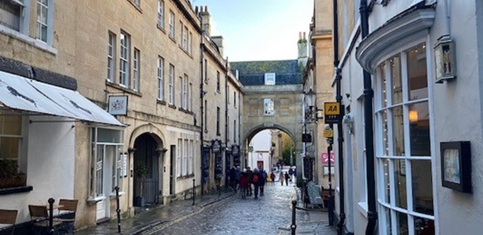 Queen Street Bath.jpg